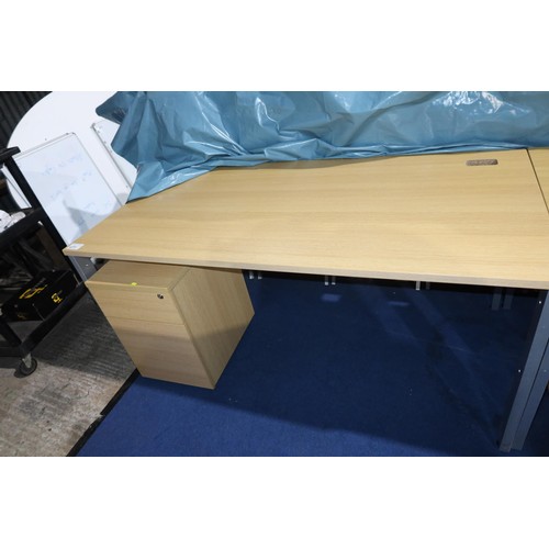 1277 - 1 x wood effect office table approx 160 x 80cm and 1 x wood effect under worktop pedestal