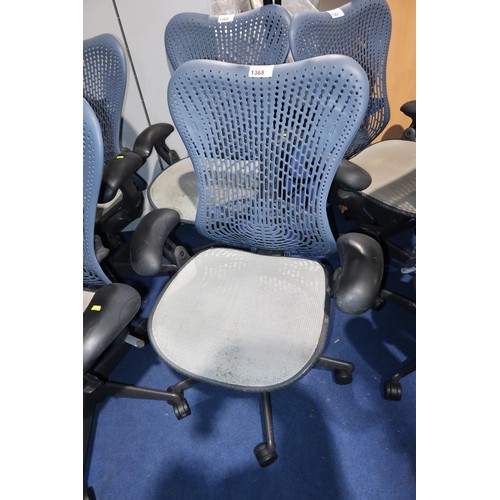 1368 - 1 x Herman Miller Mirra office swivel chair with grey mesh seat and dark blue plastic back