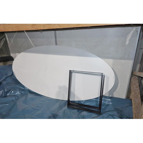 1284 - 1 x white oval meeting room table approx 250 x 120cm supplied with two black metal leg frames which ... 