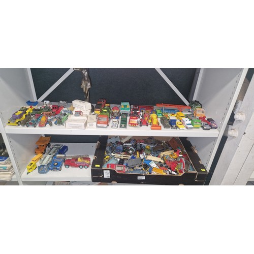 3067 - A quantity of miscellaneous diecast model vehicles and other models etc (two shelves)