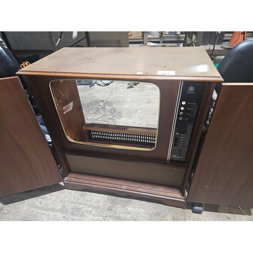 2061 - 1 x wooden two door TV cabinet