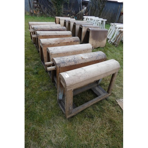 6211 - 8 x wheeled trolleys measuring approx 91cm L x 40cm W x 75cm H