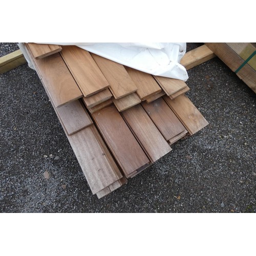 6246 - A large quantity of tongue and groove (Iroko), lengths vary up to approx 485cm L - Bottom stack