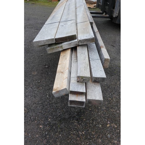 6258 - A quantity of various timber to include 20 x 4cm, 10 x 4.5cm, 9.5 x 5cm etc, lengths vary up to appr... 