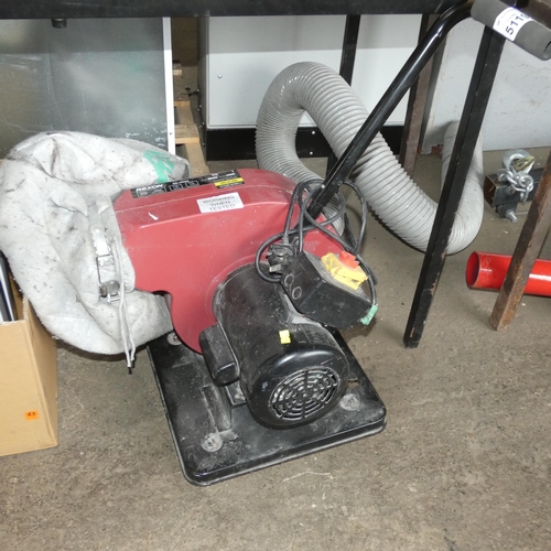 5119 - 1 x Rexon DE-1000A dust extractor 240v mounted on a wheeled skate