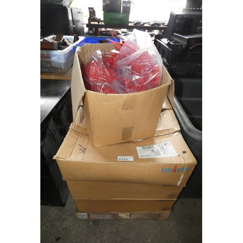 5132 - 7 boxes containing a large quantity of coloured plastic numbered bag ties (could be used like a cabl... 