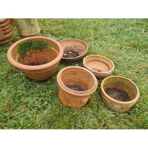 6220C - 5 x various garden pots