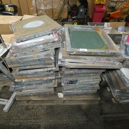 5499 - 1 pallet containing a quantity of various aluminum framed printing screens