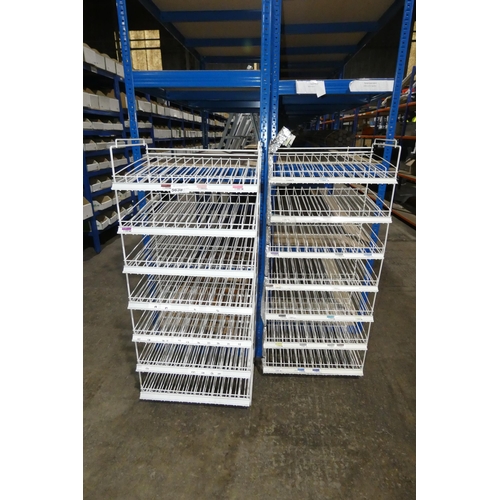 5638 - 2 x white metal retail type display racks