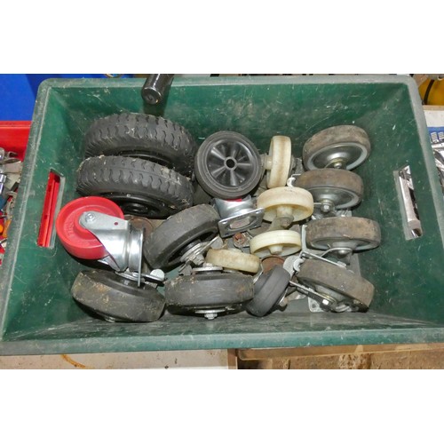 5074 - 1 box containing a quantity of various castor wheels