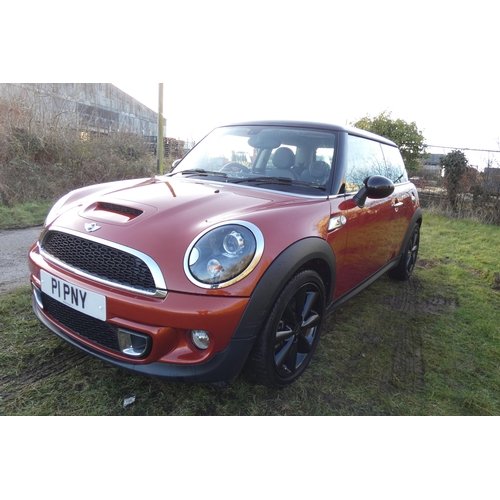 1 - Mini Cooper S hatchback 3 dr 1.6 Manual Euro 5 (s/s) 184PS, Orange, Reg No P1 PNY (private plate), 1... 