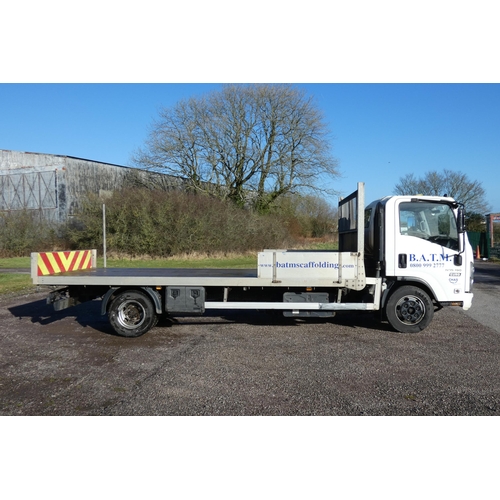 10 - Isuzu Forward N75 190, Flat bed Drop side truck, White, Re WK18 MBX, 1st Reg. 04/06/2018, manual Die... 