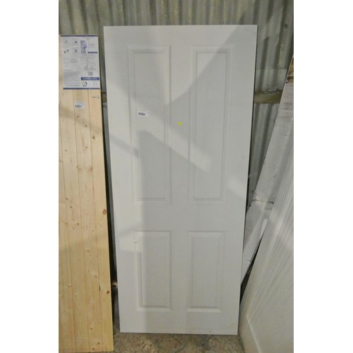 5588 - 1 x white door approx 1981 x 840mm