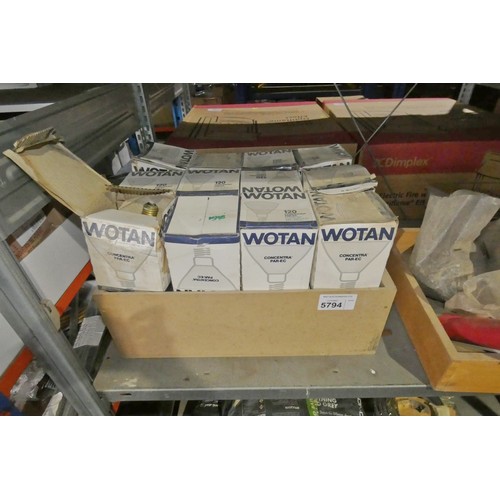 5794 - 24 x Wotan PAR-EC E27 bulbs. Contents of 1 shelf