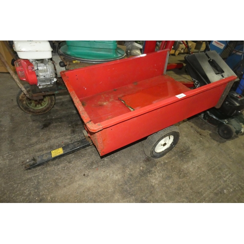 5816 - 1 x red painted tipping garden trailer, body size approx 122 x 81cm and side are approx 30cm high. P... 