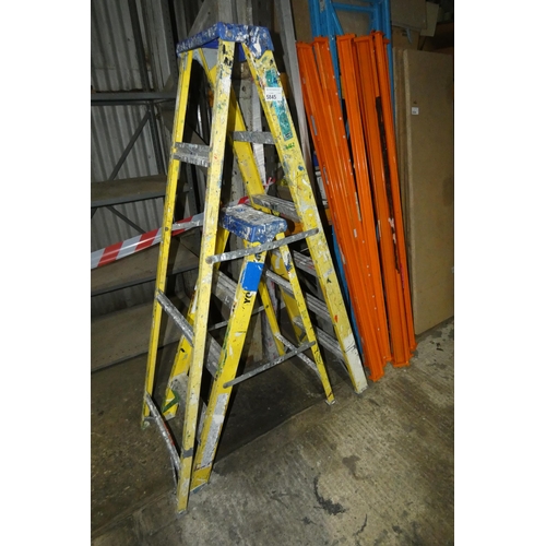 5845 - 2 x yellow fibreglass / aluminium step ladders (1 x 5 tread and 1 x 3 tread)