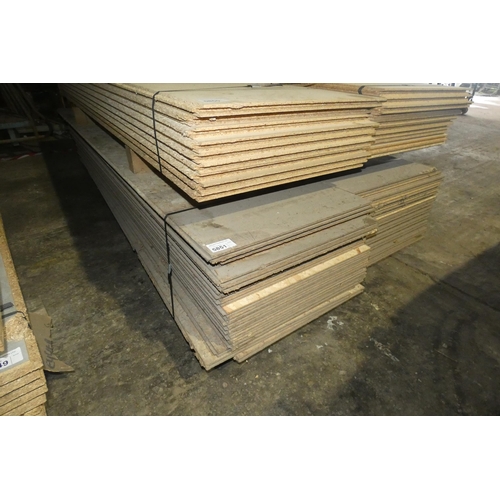 5851 - 40 x interlocking chip / sterling board flooring sheets each approx 240 x 59cm (bottom stack)