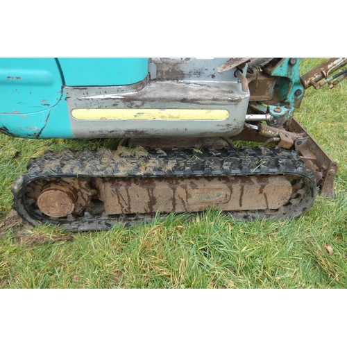 5852 - 1 x Kobelco sit on micro digger model SK007-3, hour meter reads 1270 hours, diesel engine, 0.75 ton,... 