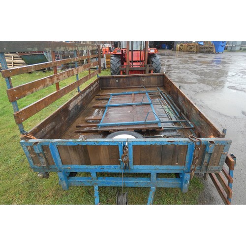 5857 - 1 x Twin axle trailer by Bateson Trailers, with extending sides approx 10ft x 6ft with a winch fitte... 