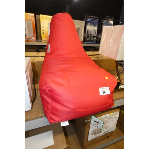 136 - 1 x Maxi small red bean bag