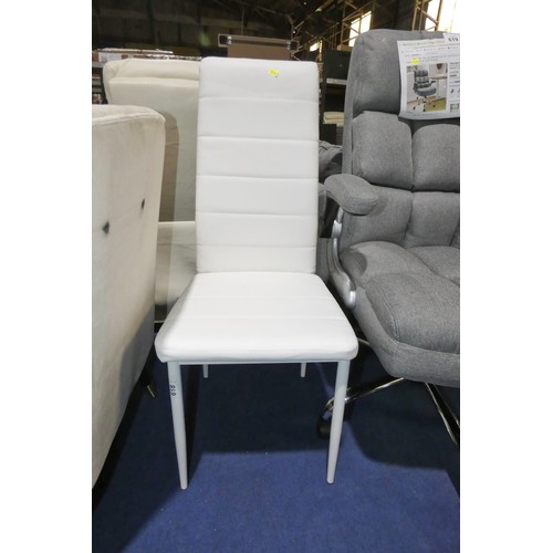 618 - 1 x white upholstered dining chair