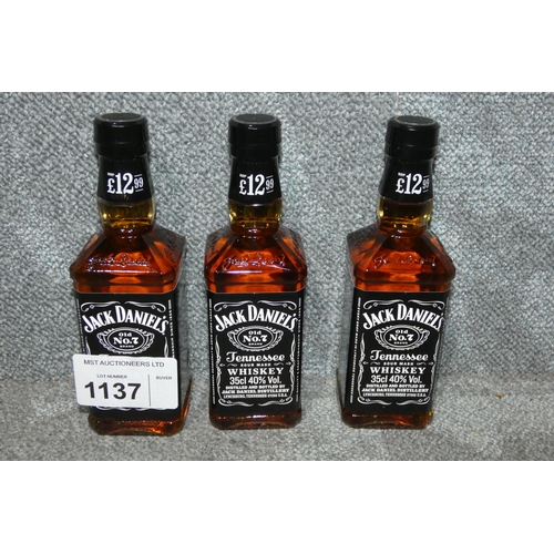 1137 - 3 x bottles of Jack Daniels whisky 35cl