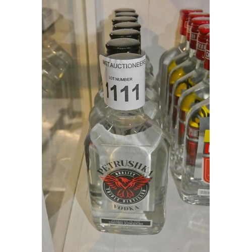 1111 - 7 x bottles of 20cl Petrushka Vodka