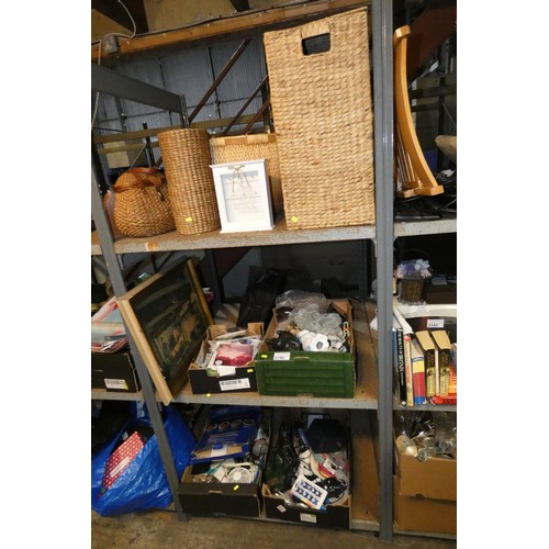 2142 - A quantity of various household items including baskets, ornaments, a small 240v kettle etc. Content... 