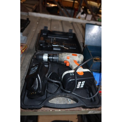 2100 - A quantity of various hand and power tools. Not practical to list in detail so please view or see ph... 