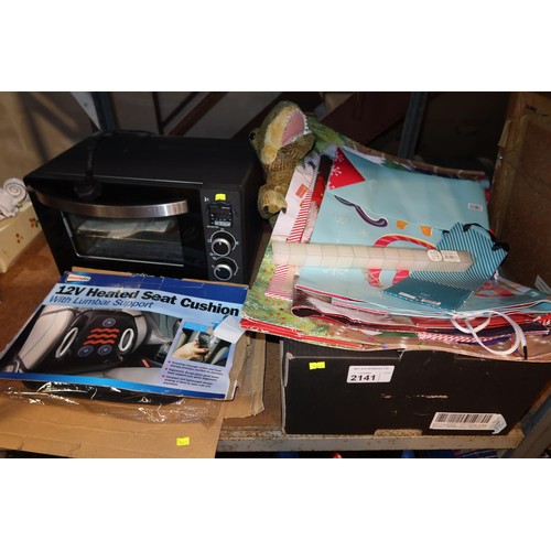 2141 - A quantity of various household items including a Cookworks microwave 240v, soft toys, bags, shoes, ... 