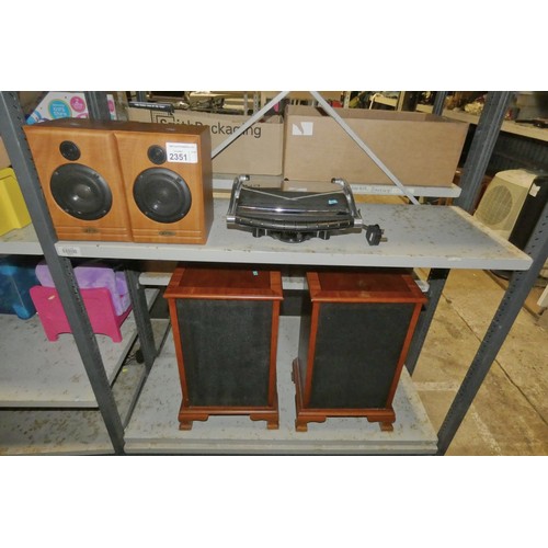 2351 - A pair of JPW & Sony speakers and a Kenwood contact grill, contents of 2 shelves - trade