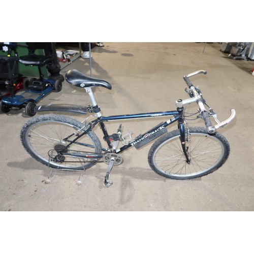 2117 - 1 x Diamond Back Apex mountain bike