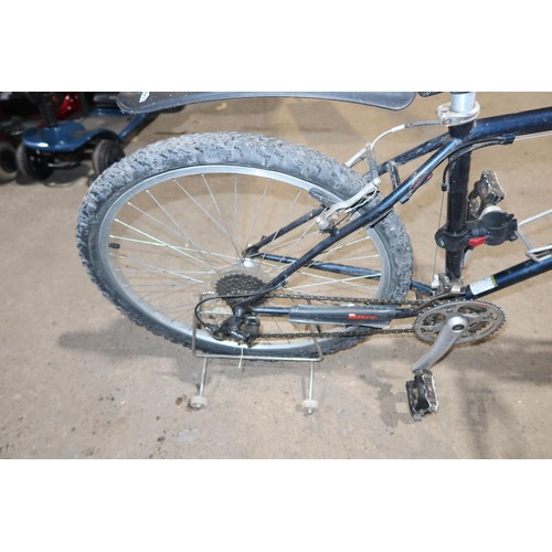 2117 - 1 x Diamond Back Apex mountain bike