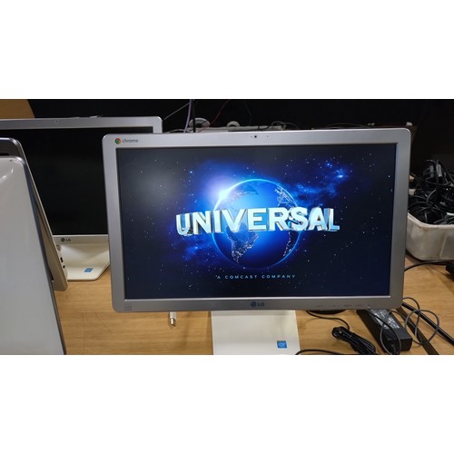 2362 - 2 x Lg 22 inch chrome monitors, the chrome system has been powerwashed and will not connect to the i... 