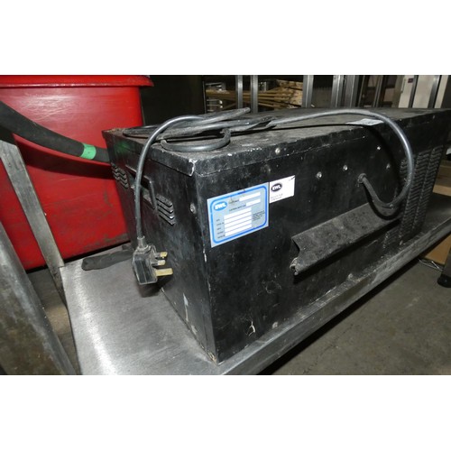 1181 - A commercial drinks cooler by Cornelius type Maxi 310 - trade