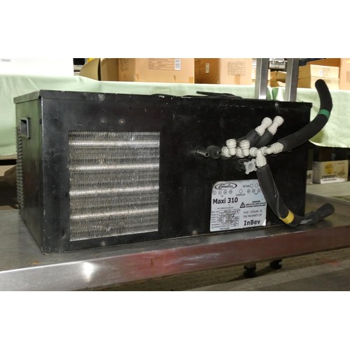 1181 - A commercial drinks cooler by Cornelius type Maxi 310 - trade
