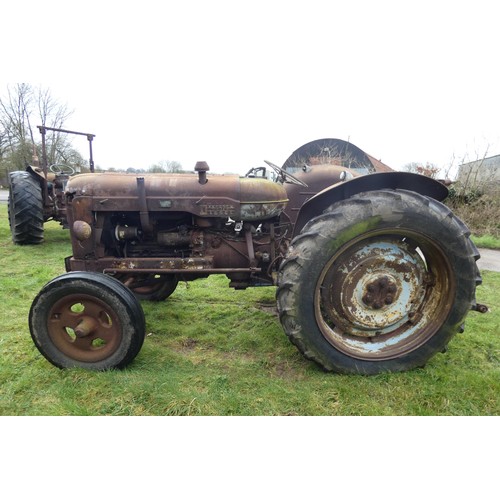 144 - Fordson Major, starts, runs and drives, please note it requires a bump starting, No V5 or registrati... 