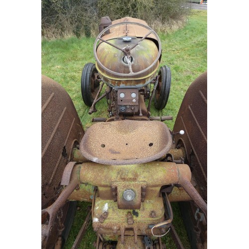 144 - Fordson Major, starts, runs and drives, please note it requires a bump starting, No V5 or registrati... 