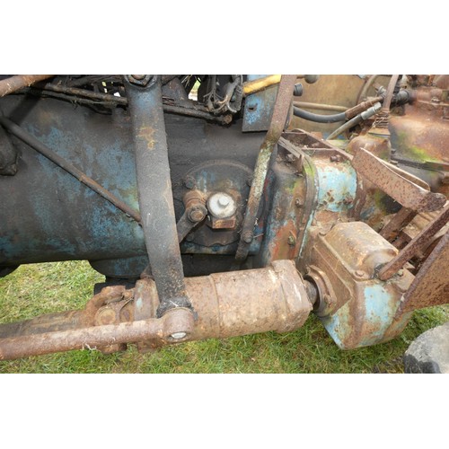 143 - Fordson Super Major Roadless, starts, runs and drives, please note it requires a bump starting,  Reg... 