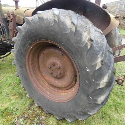 143 - Fordson Super Major Roadless, starts, runs and drives, please note it requires a bump starting,  Reg... 