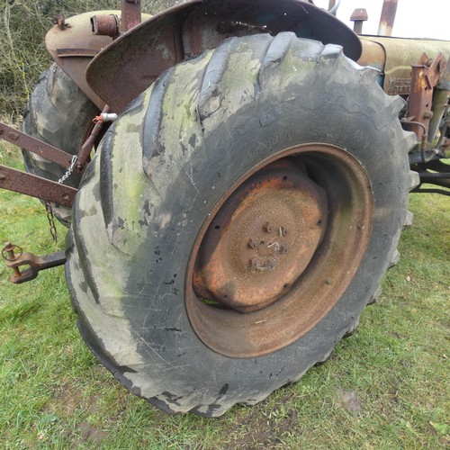 143 - Fordson Super Major Roadless, starts, runs and drives, please note it requires a bump starting,  Reg... 