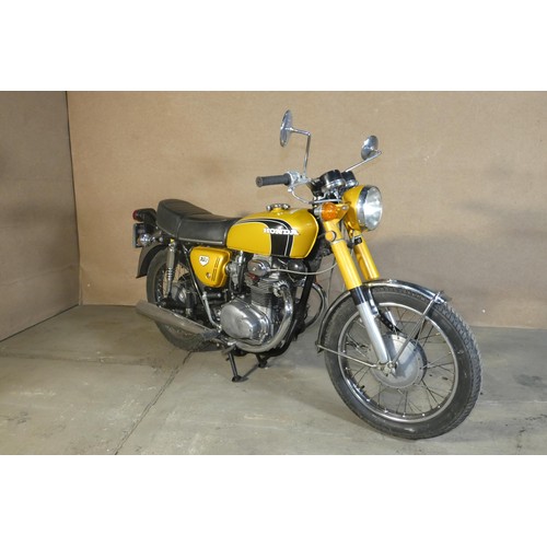 209 - Honda 250 twin Motorcycle in Gold, Reg HMT 46K, 08/09/1971, Vin 4010789, MoT exempt, Mileage 11, 363... 