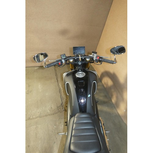 213 - Mondial HPS 125 E5 Motorcycle, Black, Reg: WL71 GPJ,  10/01/2022, 124cc, MoT not yet required, Milea... 