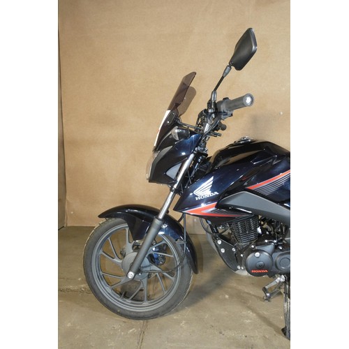 214 - Honda CBR 125 F motorcycle, Blue, Reg: WO65 RWL, 10/02/2016, MoT Expired 7/04/2023,  125cc , Mileage... 