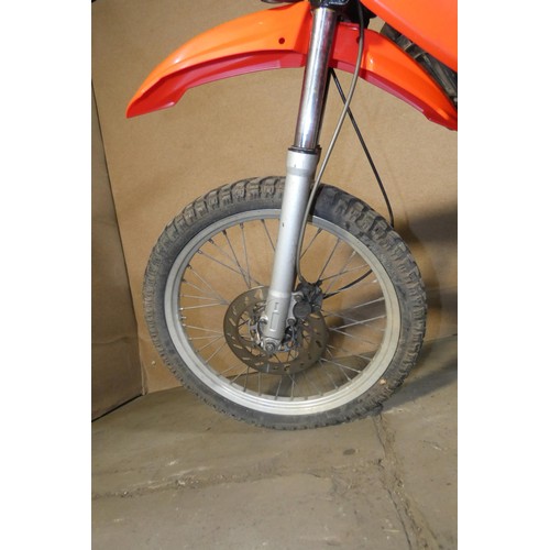 217 - Enduro motorcycle, no make or model visible, spares or repair, does not start run or drive
Registrat... 