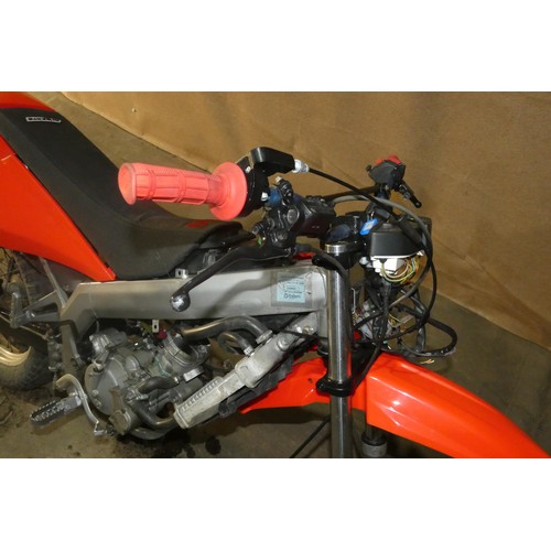 217 - Enduro motorcycle, no make or model visible, spares or repair, does not start run or drive
Registrat... 