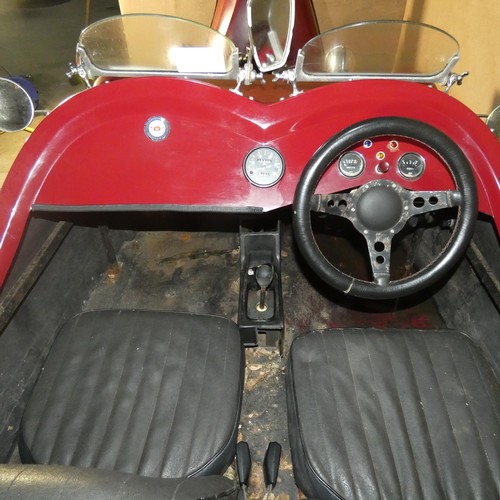 159 - Lomax three wheeled sports tricycle. 2 seater, based on a Citroen 2 CV. REg JPN 116L , 1st reg 10/05... 