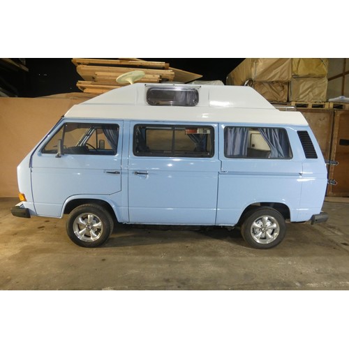 155 - Volkswagen Caravelle Motor Caravan, Karisma Conversion, Lux 2 berth Hi-top, light Blue , Reg. C37 OR... 