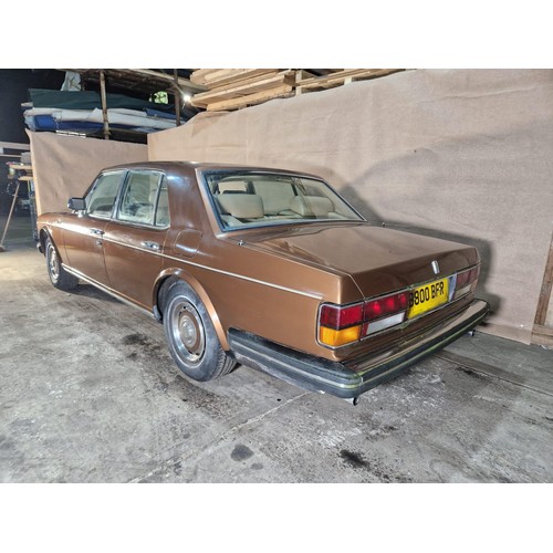 154 - Rolls Royce Silver Spirit Mk 1, “B” 4 dr saloon, Bronze (Nutmeg Brown).   Registration Number B800 B... 