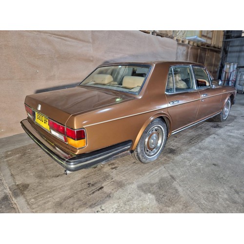 154 - Rolls Royce Silver Spirit Mk 1, “B” 4 dr saloon, Bronze (Nutmeg Brown).   Registration Number B800 B... 